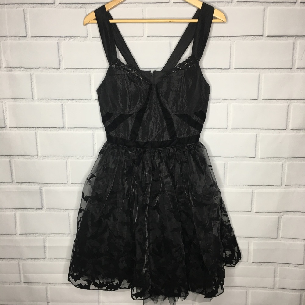 DC Comics Limited Edition Batman Formal Dress M